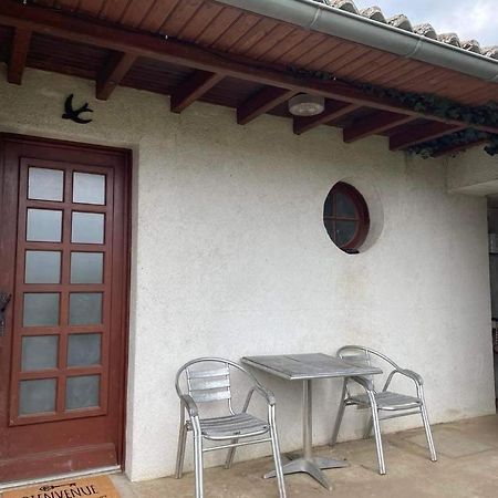 May'S Cottage Availles-Limouzine Luaran gambar