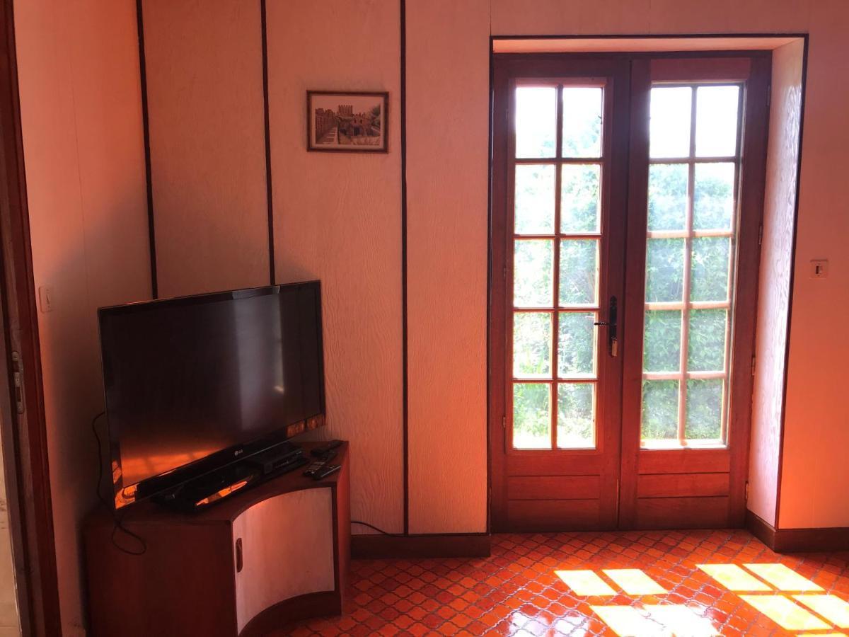 May'S Cottage Availles-Limouzine Luaran gambar